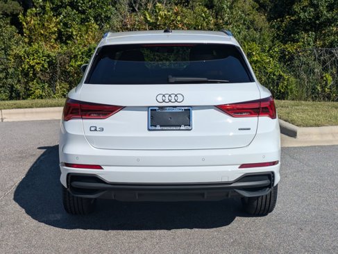 Used 2023 Audi Q3 2.0T Premium w/ Convenience Package image 6