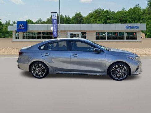 Used 2023 Kia Forte GT image 6