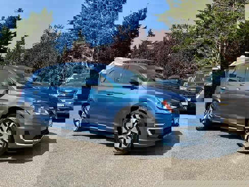 Used 2016 Volkswagen e-Golf SE image 2