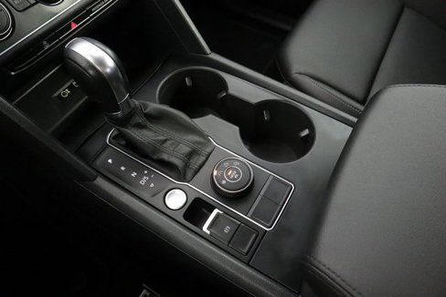 Used 2019 Volkswagen Atlas SE image 31