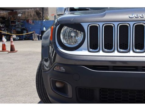 Used 2017 Jeep Renegade Limited image 14