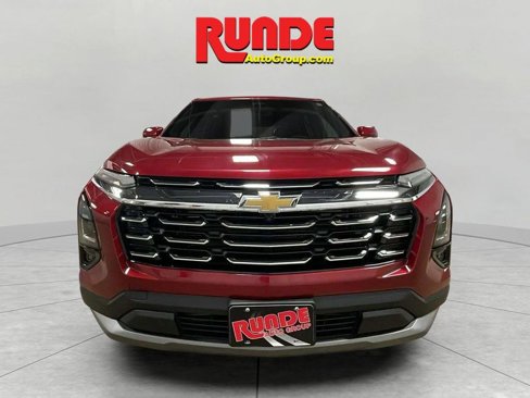 Used 2025 Chevrolet Equinox LT w/ Safety and Technology Package image 8