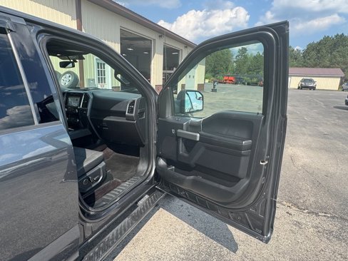 Used 2016 Ford F150 XLT w/ Equipment Group 302A Luxury image 37