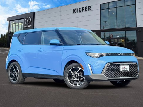 Used 2023 Kia Soul EX image 2