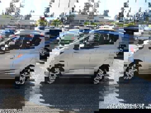 Used 2014 Chevrolet Spark LT image 5