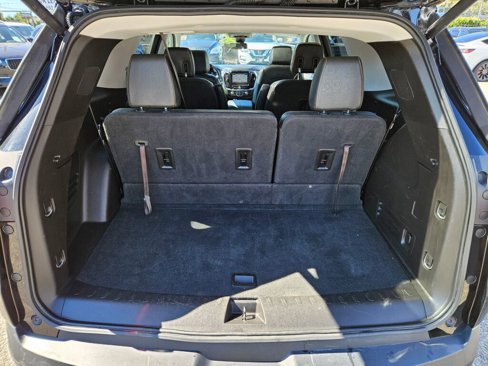 Used 2018 Chevrolet Traverse LT image 13