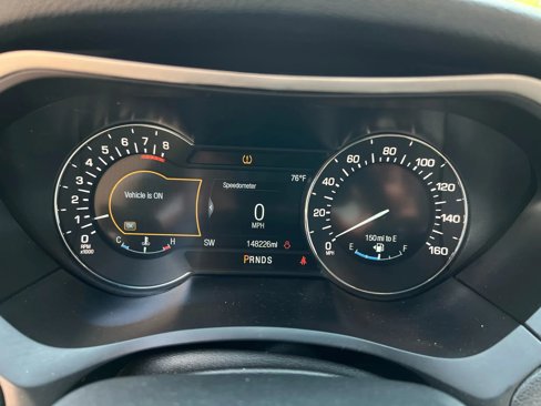 Used 2017 Lincoln MKZ Reserve image 12