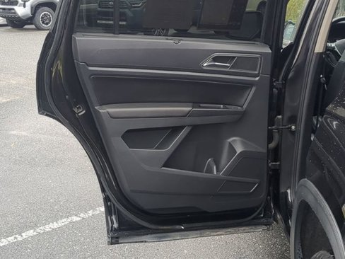Used 2019 Volkswagen Atlas SE image 29