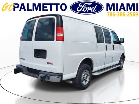 Used 2023 GMC Savana 2500 w/ Driver Convenience Package image 5