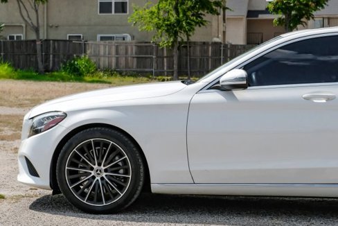 Used 2019 Mercedes-Benz C 300 Sedan image 17