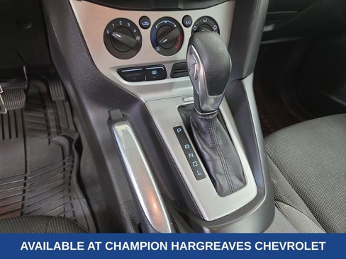 Used 2014 Ford Focus SE w/ SE Winter Package image 22
