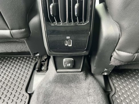 Used 2023 Jeep Compass Latitude w/ Sun and Sound Group image 17