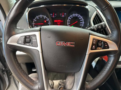 Used 2017 GMC Terrain SLE image 13