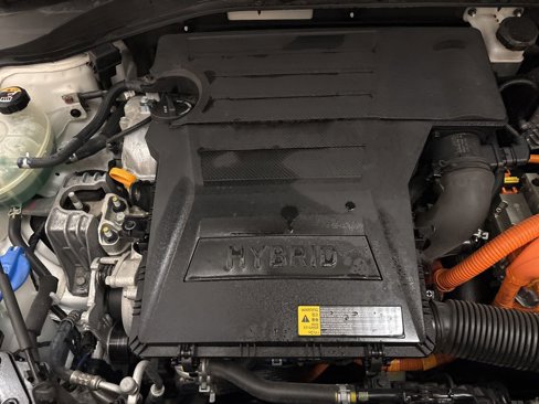 Used 2020 Hyundai Ioniq SE image 22