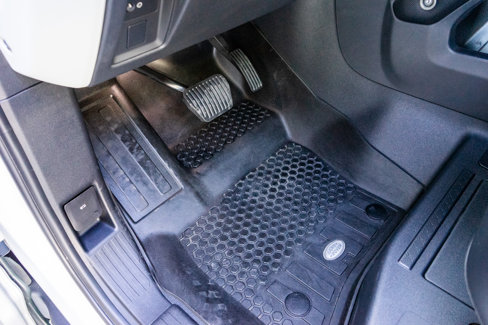 Used 2021 Land Rover Defender 110 X-Dynamic HSE image 23