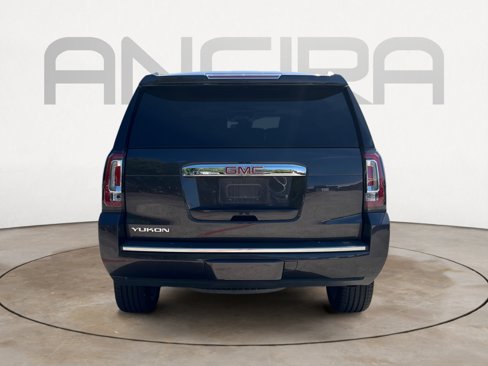 Used 2017 GMC Yukon Denali w/ Open Road Package image 9