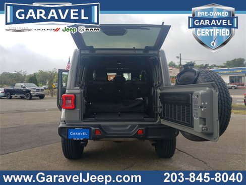 Used 2021 Jeep Wrangler Unlimited Sahara image 40