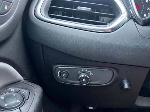 Used 2018 Chevrolet Equinox LS w/ LPO, Cargo Package image 15