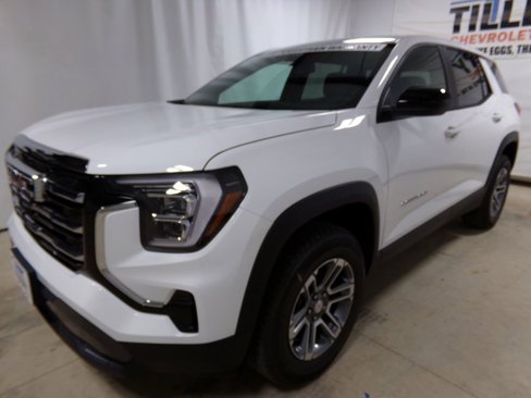 New 2026 GMC Terrain Elevation w/ LPO, Floor Liner Package image 3