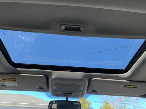 Used 2014 Honda Ridgeline SE image 19
