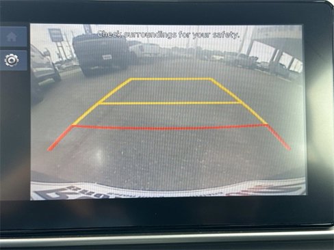 Used 2023 Hyundai Venue SE image 25