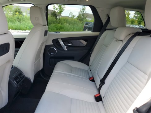 Used 2024 Land Rover Discovery Sport S image 30