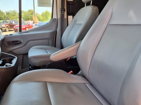Used 2017 Ford Transit 350 148 Medium Roof image 3