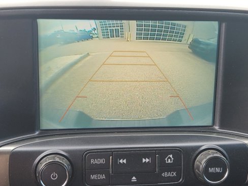 Used 2018 Chevrolet Silverado 1500 LTZ image 32