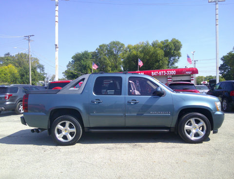 Used 2009 Chevrolet Avalanche LT image 8