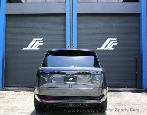 Used 2023 Land Rover Range Rover SE image 7