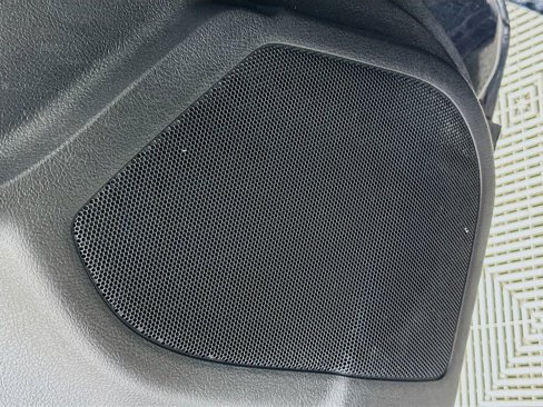 Used 2017 Toyota Camry XLE image 18