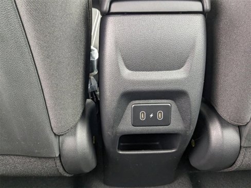New 2025 Hyundai Venue SEL image 15