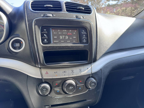 Used 2018 Dodge Journey SE w/ Connectivity Group image 10