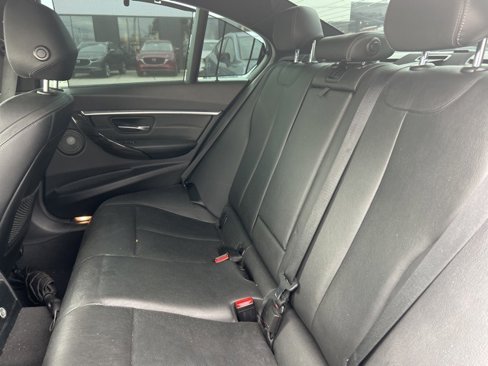 Used 2016 BMW 340i Sedan image 9