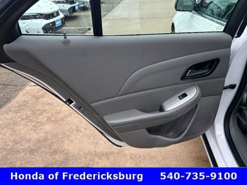 Used 2015 Chevrolet Malibu LS image 15