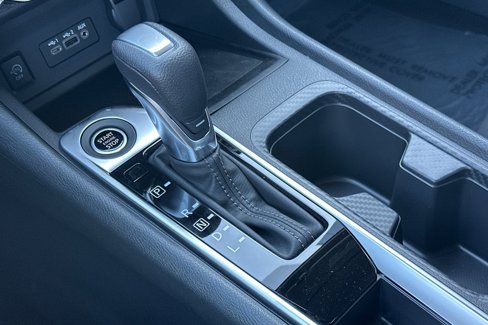 New 2025 Nissan Sentra SV w/ Trunk Package image 23
