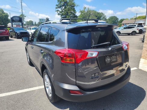 Used 2013 Toyota RAV4 XLE image 3