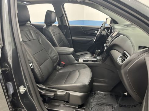 Used 2021 Chevrolet Equinox LT image 31