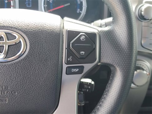 Used 2017 Toyota 4Runner SR5 Premium image 24