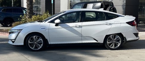 Used 2018 Honda Clarity Plug-In Hybrid image 3