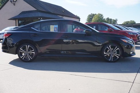 Used 2020 Nissan Sentra SR w/ Premium Package image 2