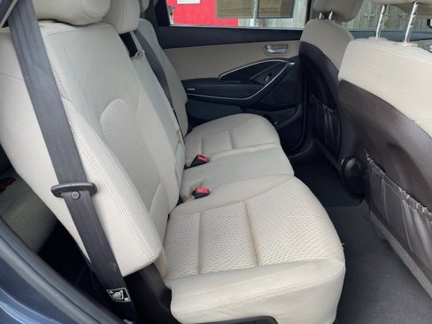 Used 2016 Hyundai Santa Fe SE image 13