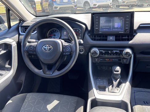 Used 2022 Toyota RAV4 XLE image 21