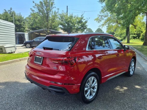 New 2025 Audi Q3 2.0T Premium image 7