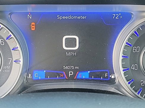 Used 2021 Chrysler 300 Touring image 8