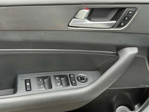 Used 2017 Hyundai Sonata Limited 2.0T image 20