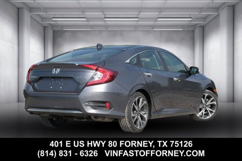 Used 2020 Honda Civic Touring image 2