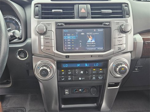 Used 2014 Toyota 4Runner Limited image 20