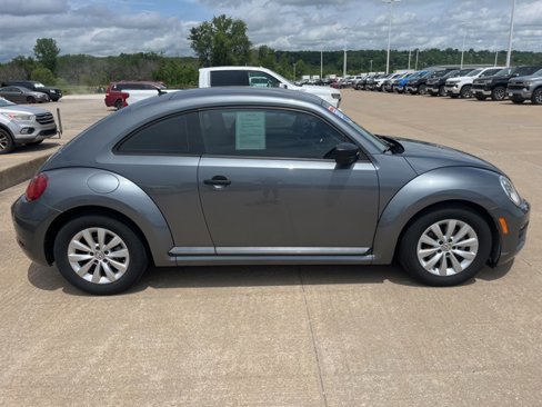 Used 2017 Volkswagen Beetle 1.8T image 8