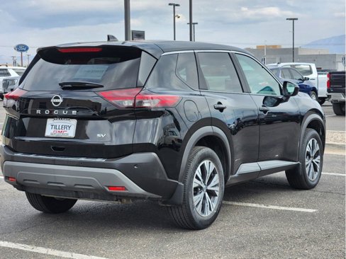 Used 2023 Nissan Rogue SV image 5